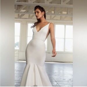 Sarah Seven Viv White Trumpet Wedding Dress Side Sheer Mesh Train Sz 8